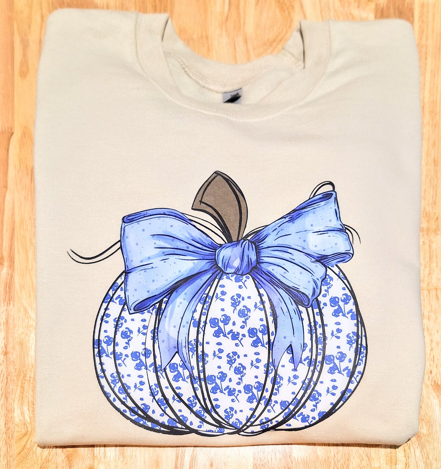 Southern Blue Floral Pumpkin Sweatshirt
