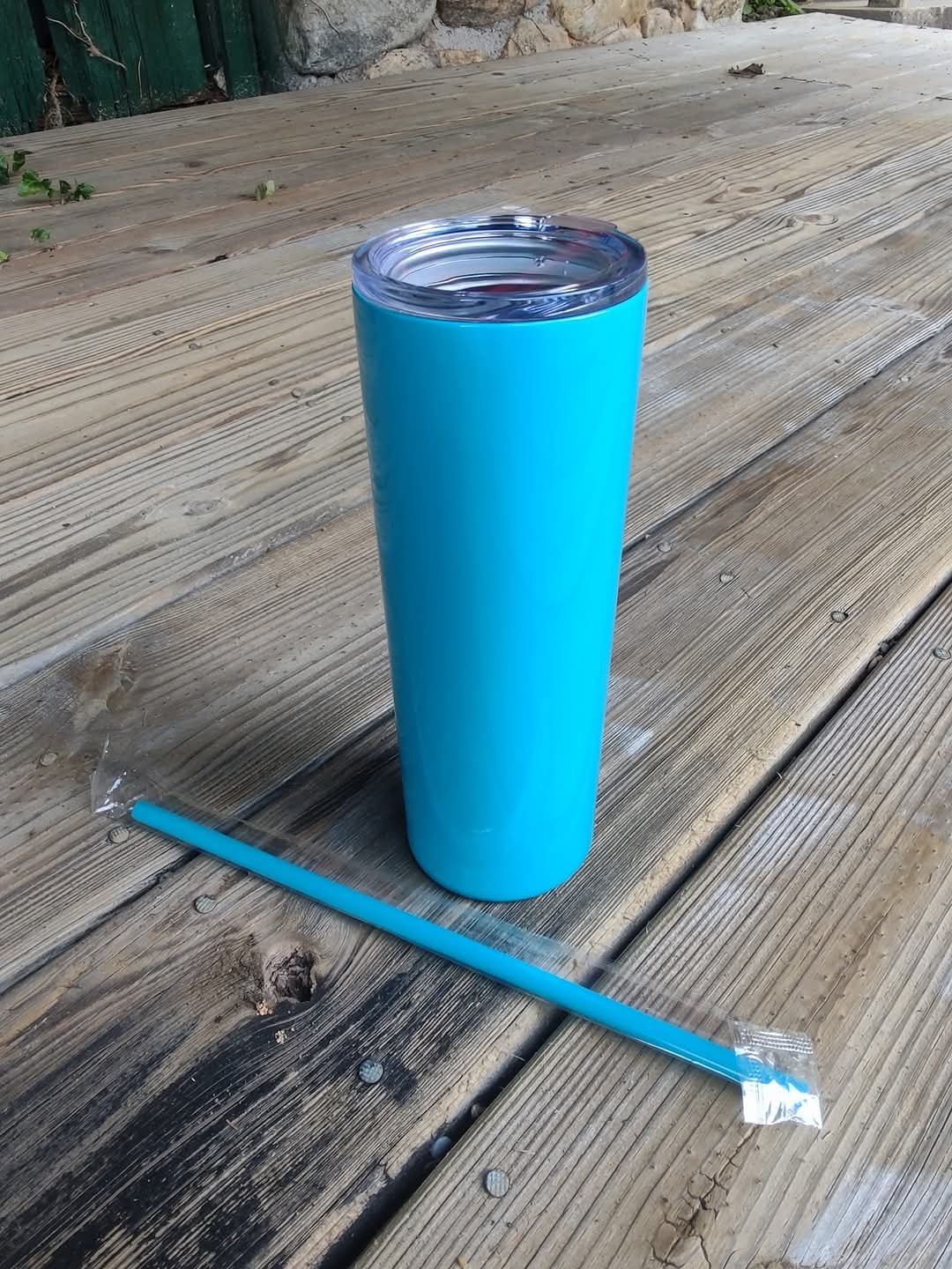 20oz Tumbler with lid & straw