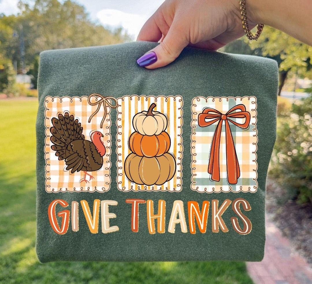 Give Thanks Tee
