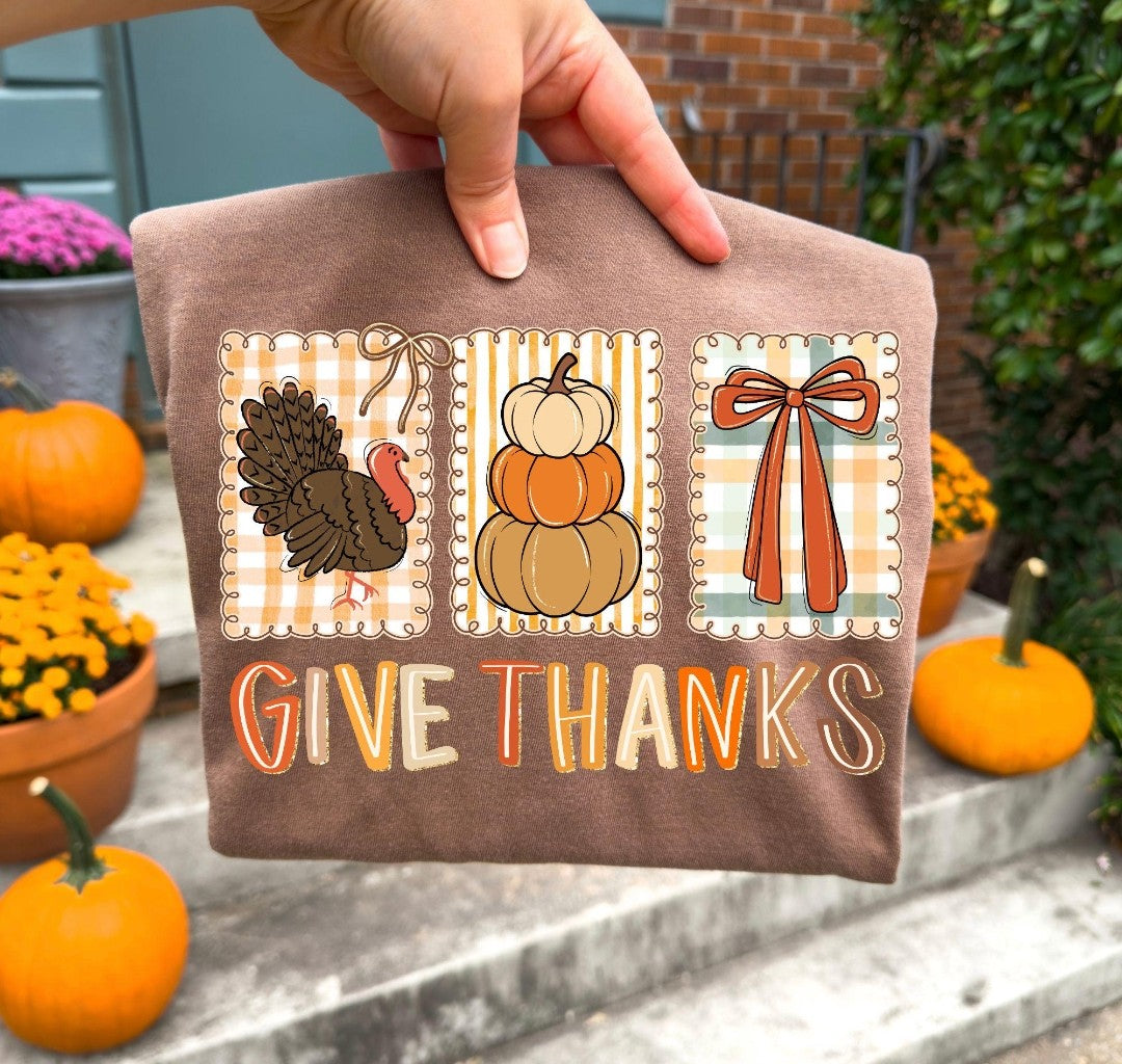 Give Thanks Tee