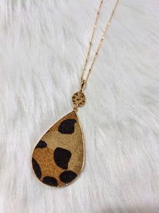 Gold Leopard Pendant Necklace