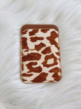 Load image into Gallery viewer, Cattle Print Cardholder Phone Wallet