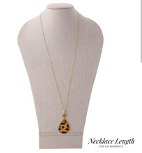 Load image into Gallery viewer, Gold Leopard Pendant Necklace