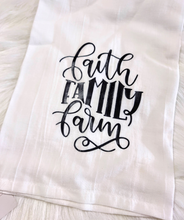 Load image into Gallery viewer, Farmhouse Style Tea Towels